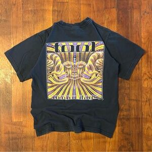 Vintage Y2K Tool Band Tee Alternative Alt Rock Grunge Shirt